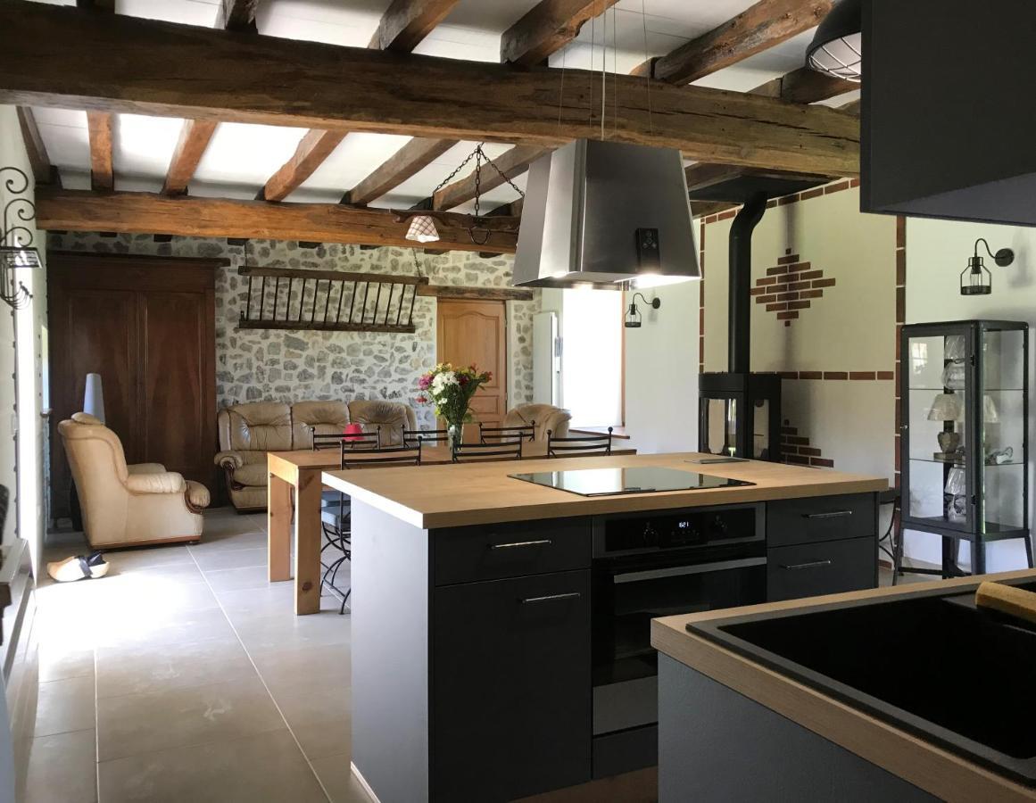 Gite De L'Homme Blanc Soizy-aux-Bois Экстерьер фото